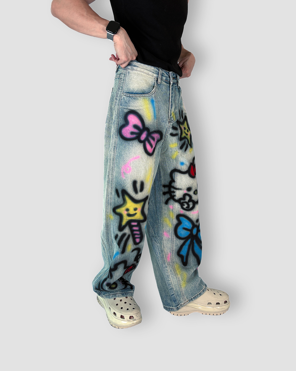 Denim Jeans ‘Hello Kitty Punk Graffiti’ Loose Fit - Light Wash